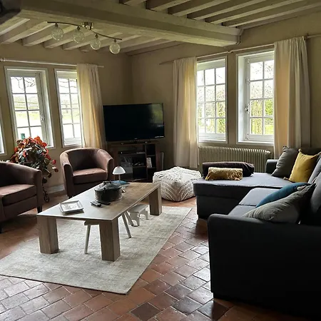 Holiday home Les Hortensias *