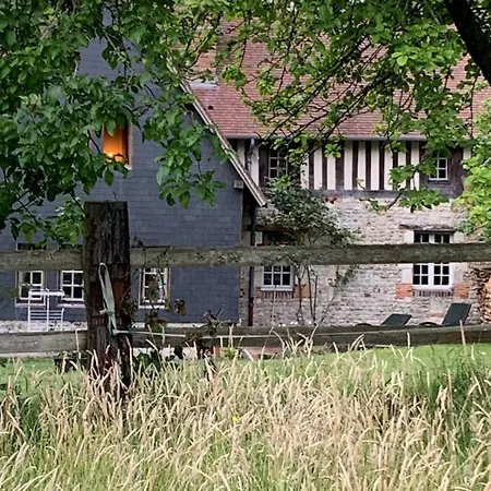 Holiday home Les Hortensias Manerbe