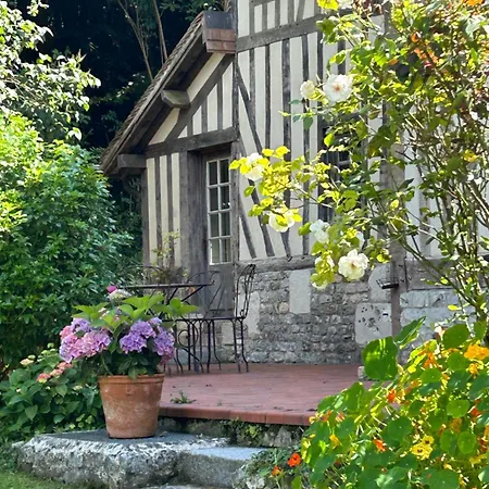 Holiday home Les Hortensias